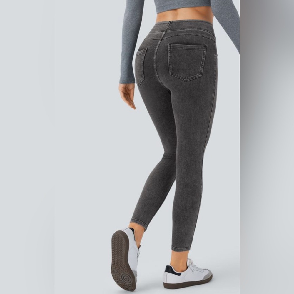 HALARA Charcoal jeggings